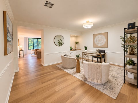 Tiny photo for 1401 Burr Oak Road #201C, Hinsdale, IL 60521 (MLS # 12779048)