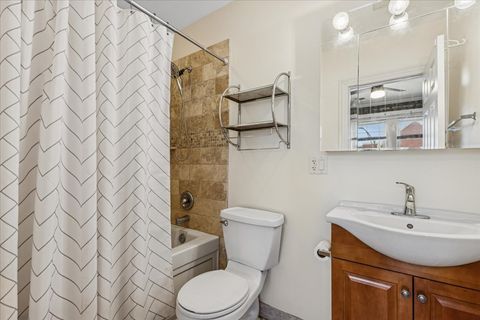 Tiny photo for 6146 N Ravenswood Avenue #2, Chicago, IL 60660 (MLS # 12557873)