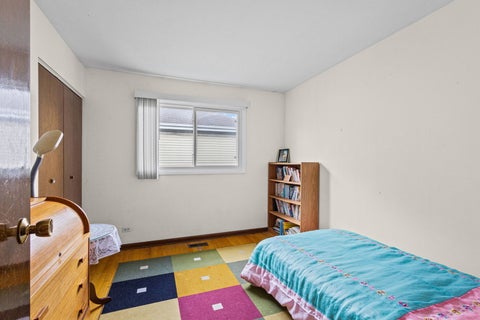 Tiny photo for 1913 E SEMINOLE Lane, Mount Prospect, IL 60056 (MLS # 12667918)