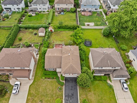 Tiny photo for 1913 E SEMINOLE Lane, Mount Prospect, IL 60056 (MLS # 12667918)