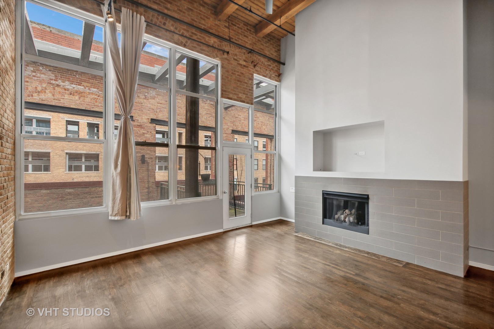 1000 W Washington Boulevard 430