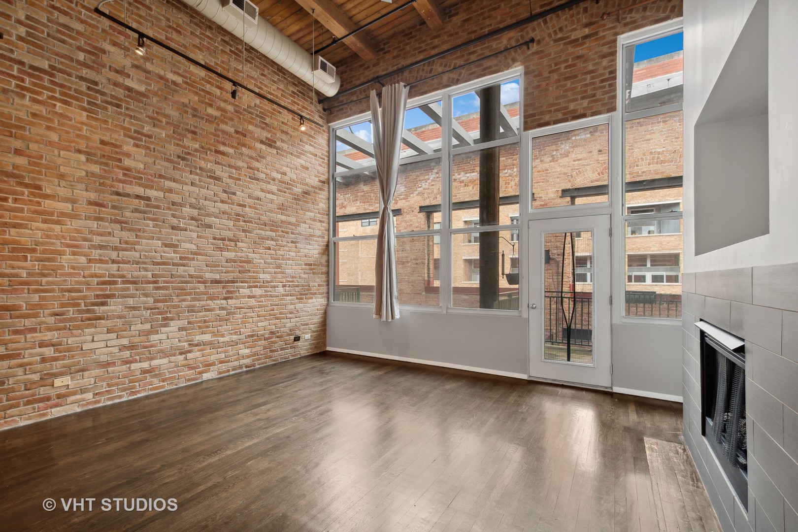1000 W Washington Boulevard 430
