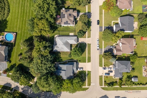 Tiny photo for 306 Greenview Lane, Lake Villa, IL 60046 (MLS # 12726690)