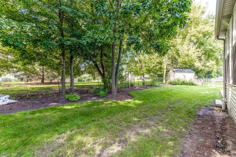 Tiny photo for 306 Greenview Lane, Lake Villa, IL 60046 (MLS # 12726690)