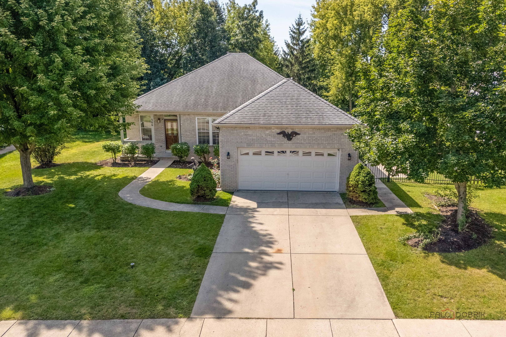 306 Greenview Lane