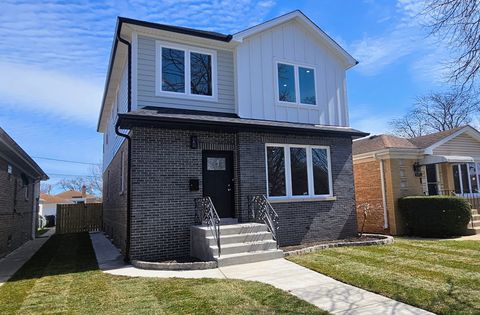 Photo of 7509 N Oleander Avenue, Chicago, IL 60631 (MLS # 12604724)