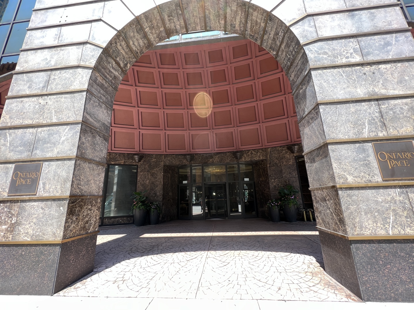 10 E Ontario Street 1109