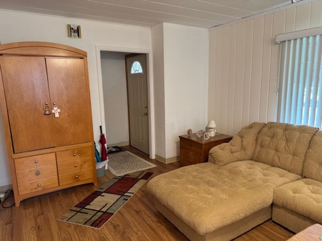 listing image 38