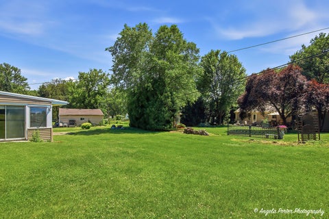 Tiny photo for 2923 Shorewood Drive, McHenry, IL 60050 (MLS # 12770371)
