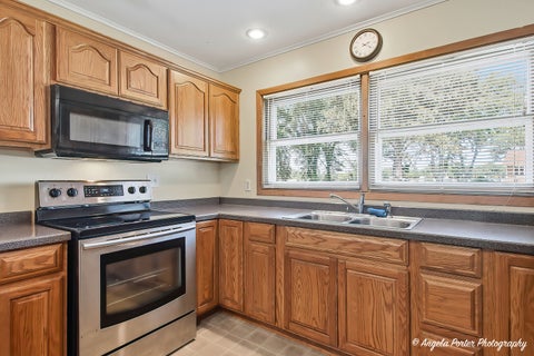 Tiny photo for 2923 Shorewood Drive, McHenry, IL 60050 (MLS # 12770371)