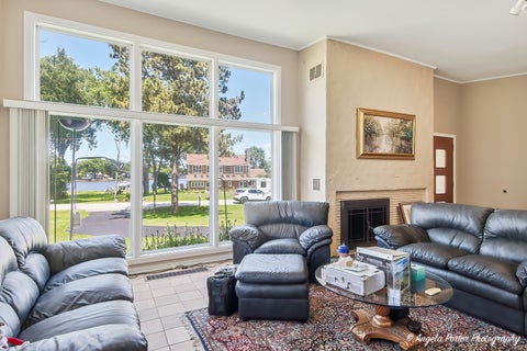 Tiny photo for 2923 Shorewood Drive, McHenry, IL 60050 (MLS # 12770371)