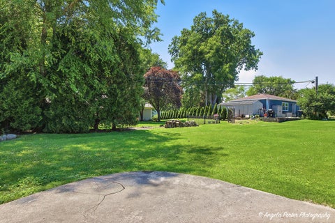 Tiny photo for 2923 Shorewood Drive, McHenry, IL 60050 (MLS # 12770371)