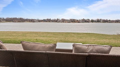 Tiny photo for 66 Watergate Road, South Barrington, IL 60010 (MLS # 12591857)