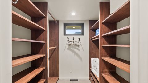 Tiny photo for 66 Watergate Road, South Barrington, IL 60010 (MLS # 12591857)