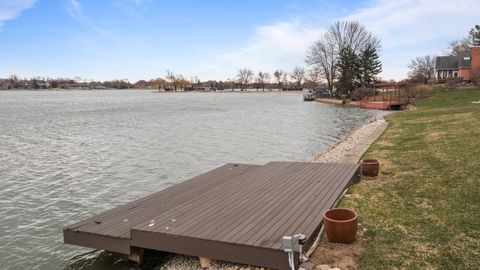 Tiny photo for 66 Watergate Road, South Barrington, IL 60010 (MLS # 12591857)