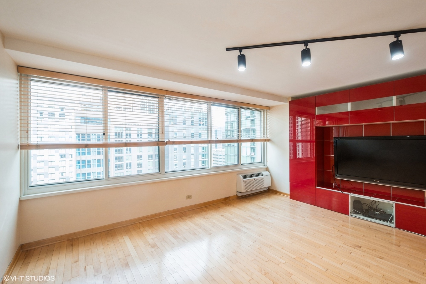 211 E Ohio Street 1925