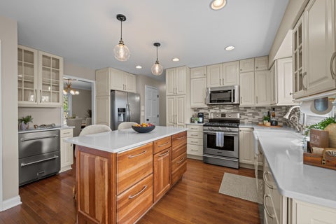 Tiny photo for 733 Millview Drive, Batavia, IL 60510 (MLS # 12766542)