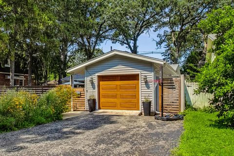 A home in Mundelein