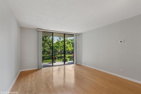 Tiny photo for 511 Aurora Avenue #108, Naperville, IL 60540 (MLS # 12517805)