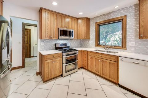 Tiny photo for 95 N Stauffer Drive, Naperville, IL 60540 (MLS # 12464229)
