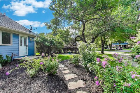 Tiny photo for 95 N Stauffer Drive, Naperville, IL 60540 (MLS # 12464229)