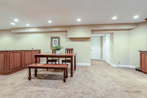 Tiny photo for 9 Devonshire Lane, Lincolnshire, IL 60069 (MLS # 12607216)