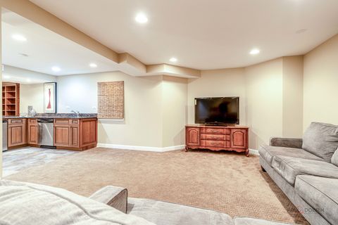 Tiny photo for 9 Devonshire Lane, Lincolnshire, IL 60069 (MLS # 12607216)