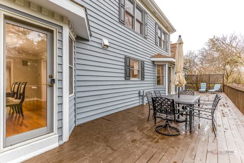 Tiny photo for 9 Devonshire Lane, Lincolnshire, IL 60069 (MLS # 12607216)