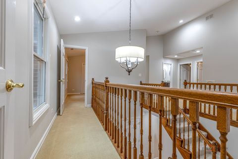 Tiny photo for 9 Devonshire Lane, Lincolnshire, IL 60069 (MLS # 12607216)