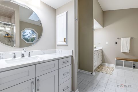 Tiny photo for 9 Devonshire Lane, Lincolnshire, IL 60069 (MLS # 12607216)