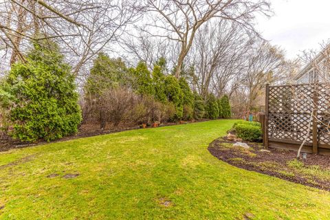 Tiny photo for 9 Devonshire Lane, Lincolnshire, IL 60069 (MLS # 12607216)