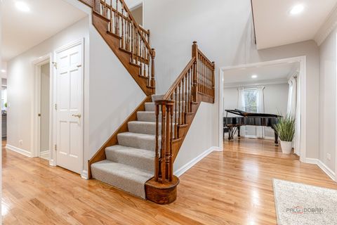 Tiny photo for 9 Devonshire Lane, Lincolnshire, IL 60069 (MLS # 12607216)