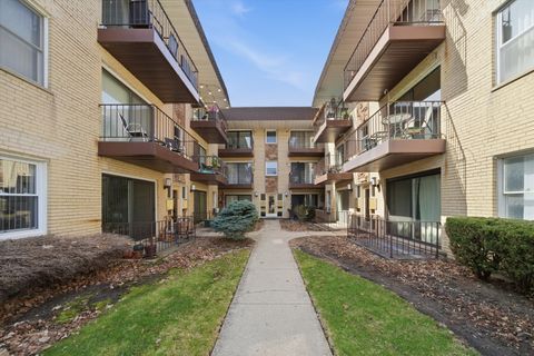 Tiny photo for 4340 N Keeler Avenue #1F, Chicago, IL 60641 (MLS # 12564222)