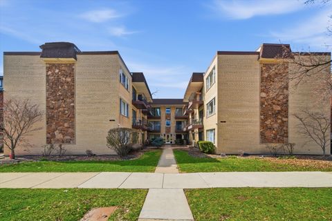 Photo of 4340 N Keeler Avenue #1F, Chicago, IL 60641 (MLS # 12564222)