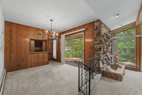 Tiny photo for 3001 S Brockway Street, Rolling Meadows, IL 60008 (MLS # 12706913)