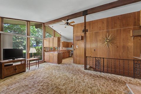 Tiny photo for 3001 S Brockway Street, Rolling Meadows, IL 60008 (MLS # 12706913)