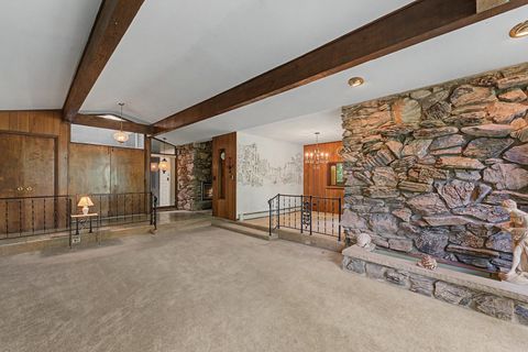Tiny photo for 3001 S Brockway Street, Rolling Meadows, IL 60008 (MLS # 12706913)