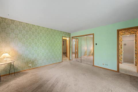 Tiny photo for 3001 S Brockway Street, Rolling Meadows, IL 60008 (MLS # 12706913)