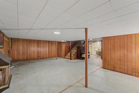 Tiny photo for 3001 S Brockway Street, Rolling Meadows, IL 60008 (MLS # 12706913)