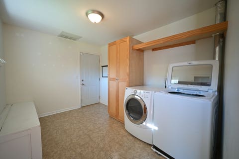 Tiny photo for 2703 Cardinal Drive, Rolling Meadows, IL 60008 (MLS # 12725769)