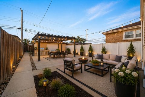 Tiny photo for 10615 S Emerald Avenue, Chicago, IL 60628 (MLS # 12616809)