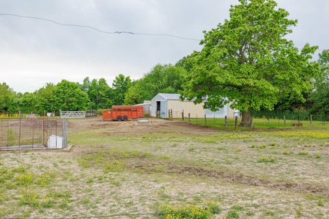 Tiny photo for 1692 County Road 315 E, Johnsonville, IL 62850 (MLS # 12639788)