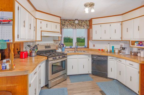 Tiny photo for 1692 County Road 315 E, Johnsonville, IL 62850 (MLS # 12639788)
