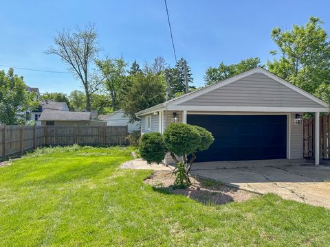 A home in Downers Grove