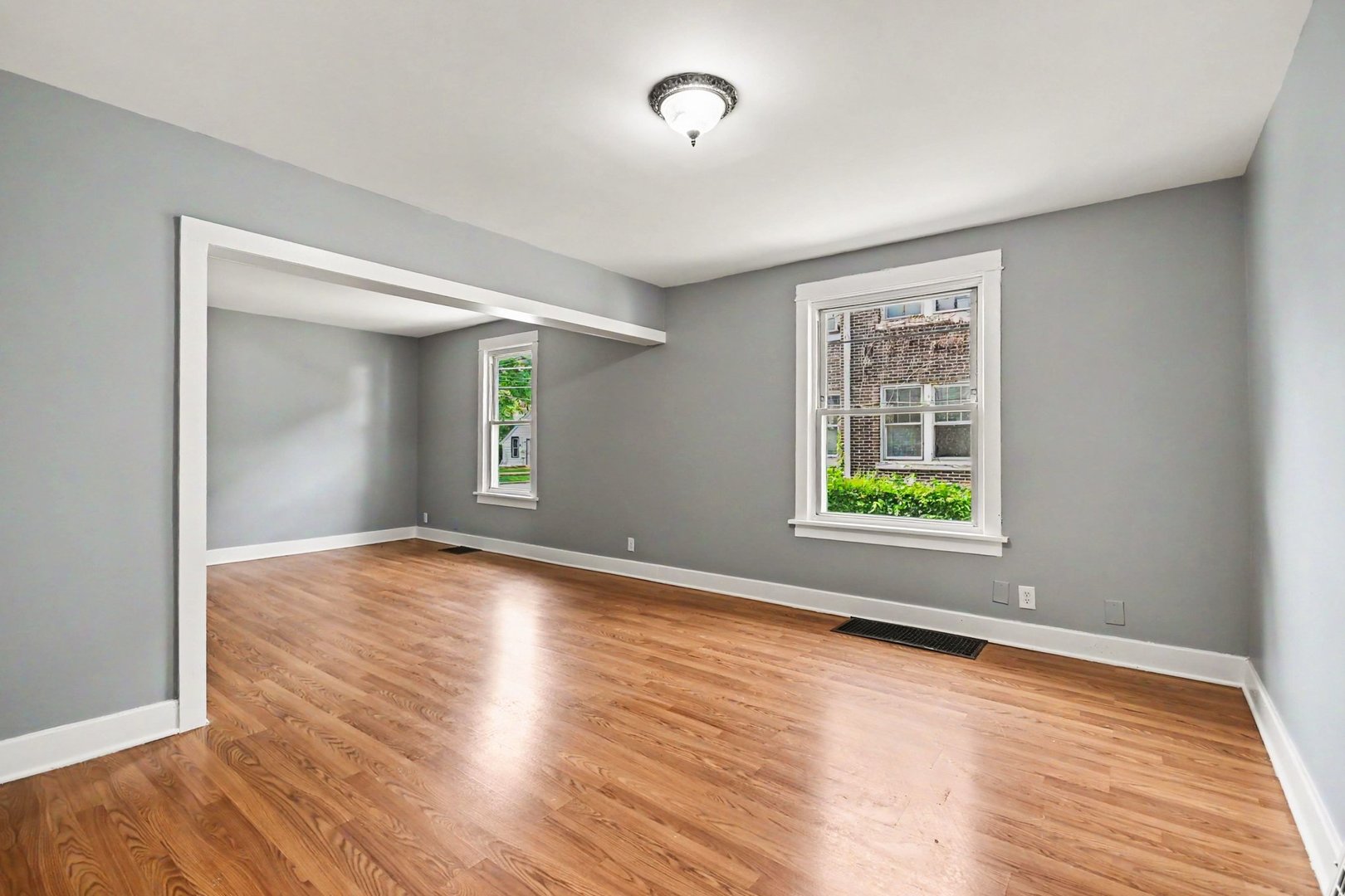 312 N Locust Street