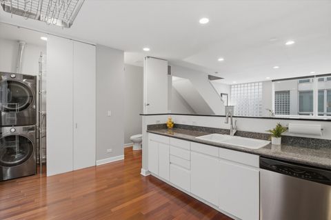 Tiny photo for 678 N Peoria Street #C, Chicago, IL 60642 (MLS # 12420033)