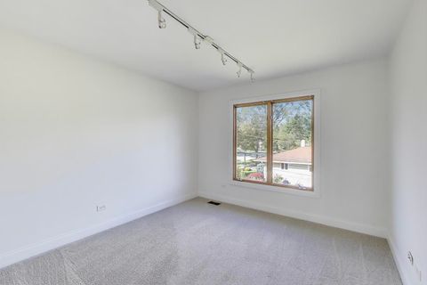 Tiny photo for 404 Tracy Terrace, Des Plaines, IL 60016 (MLS # 12495155)
