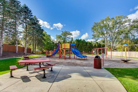 Tiny photo for 404 Tracy Terrace, Des Plaines, IL 60016 (MLS # 12495155)