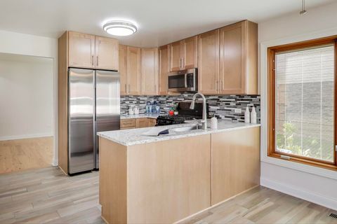 Tiny photo for 404 Tracy Terrace, Des Plaines, IL 60016 (MLS # 12495155)