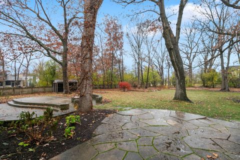 Tiny photo for 1292 Oak Trail Drive, Libertyville, IL 60048 (MLS # 12499575)